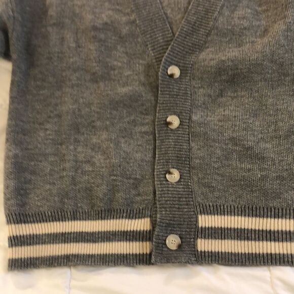 M.P. Studios SZ Large Oversized Gray Cardigan NWOT Pit to Pit  approx 29" NWOT - Picture 9 of 16